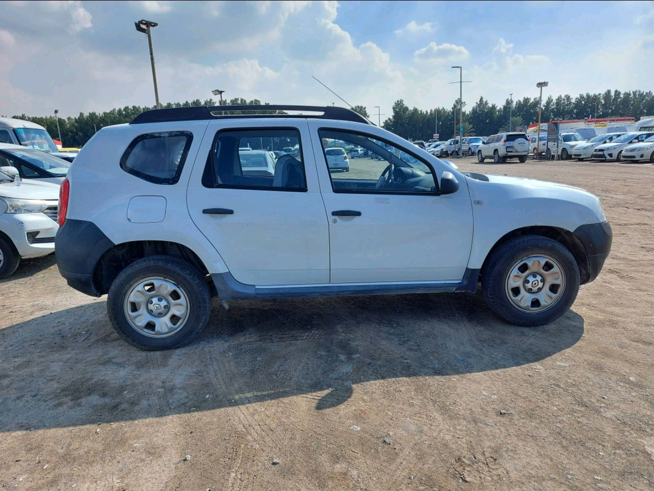 Renault Duster - Image 4