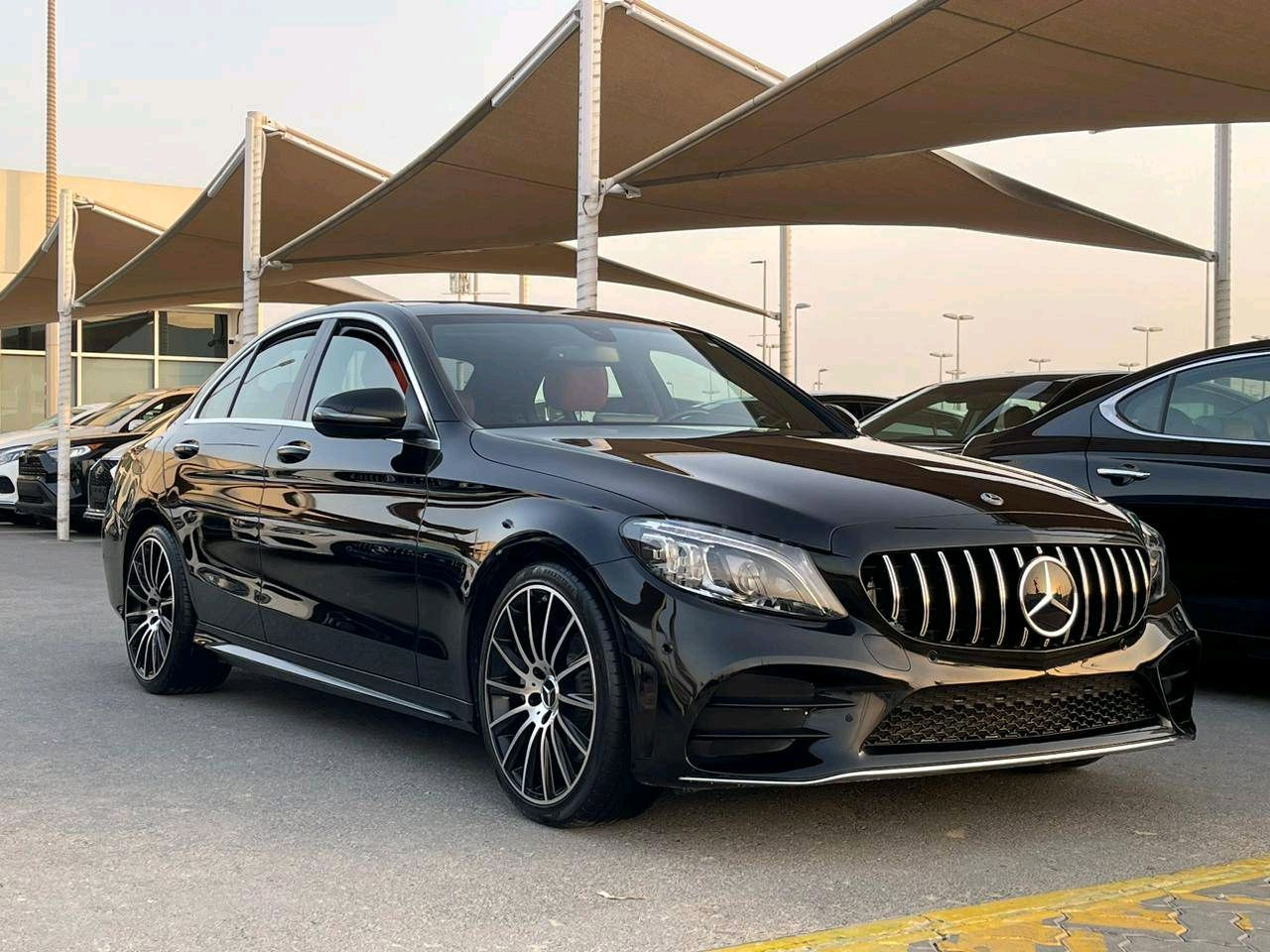 Mercedes Benz C-Class - Image 4