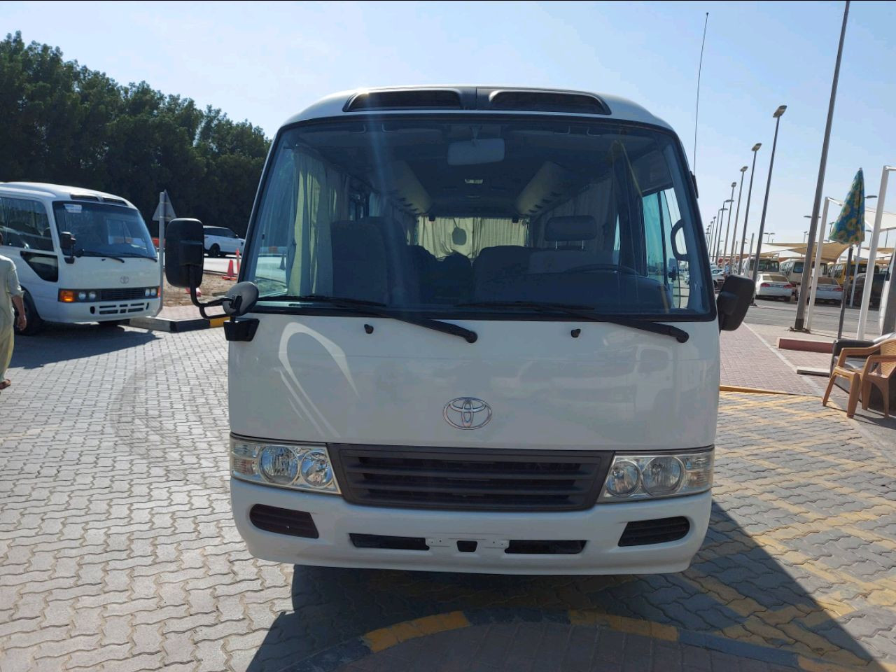 Toyota Coaster - Image 3