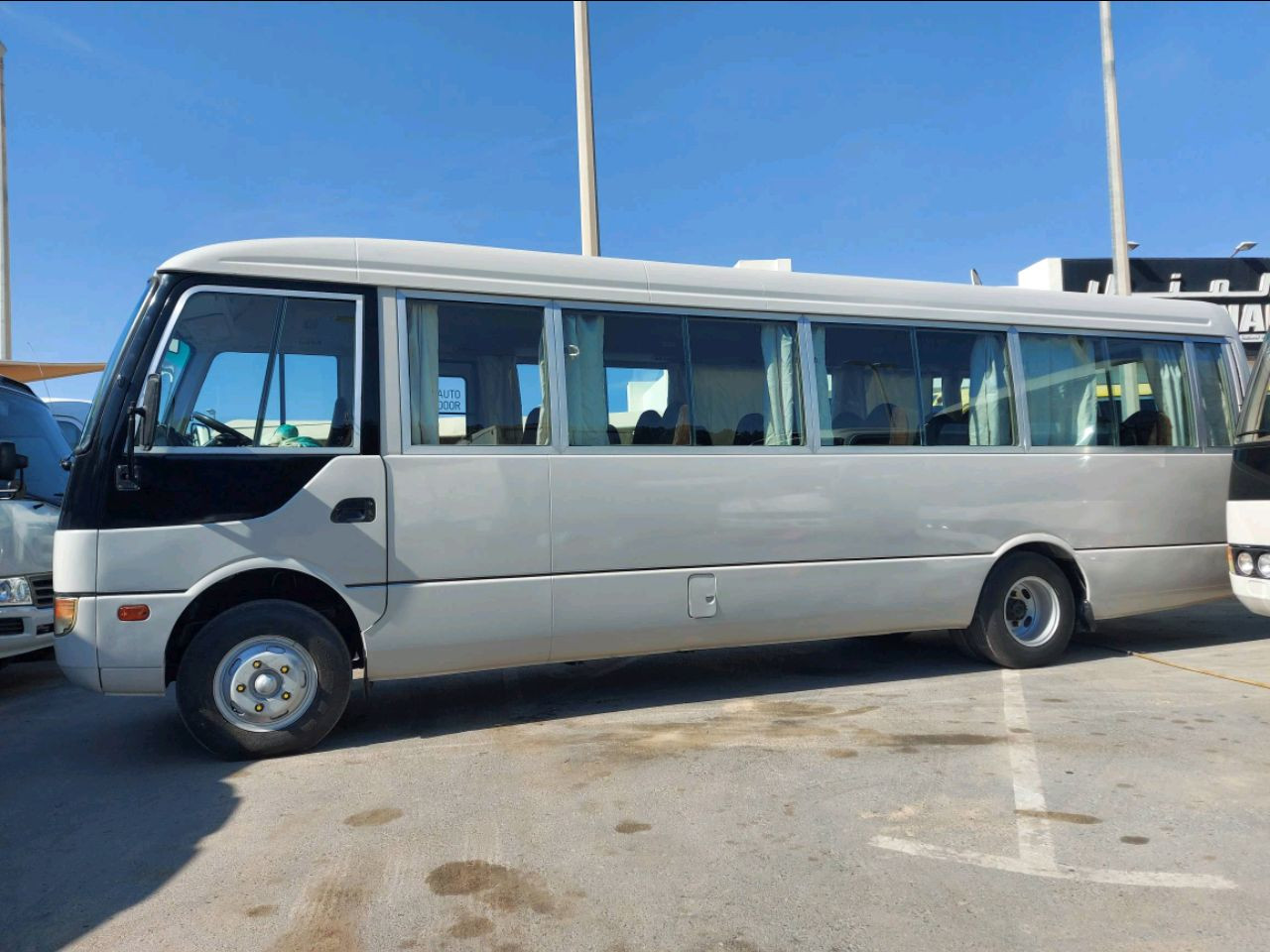 Mitsubishi Rosa - Image 3