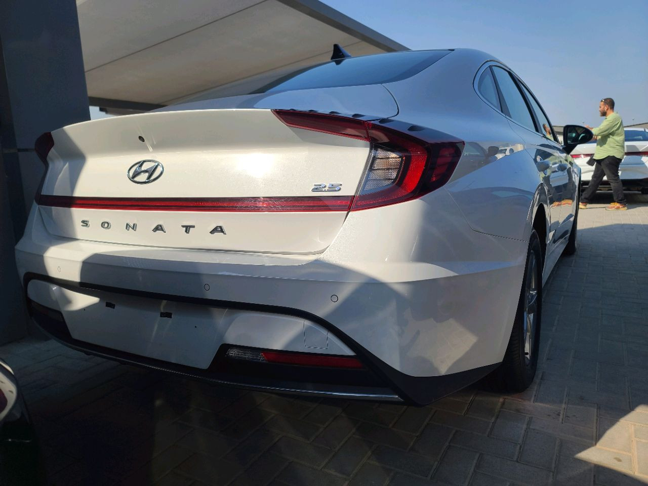 Hyundai Sonata - Image 4