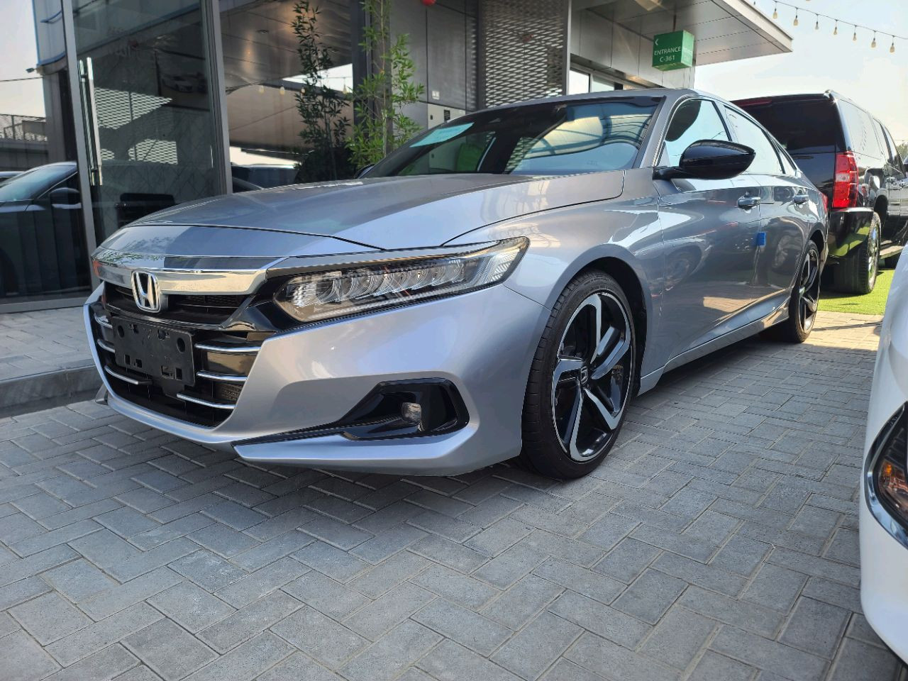 Honda Accord - Image 10