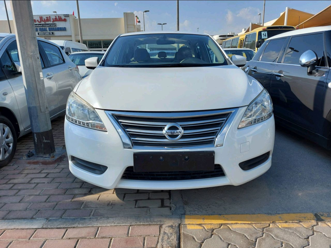 Nissan Sentra - Image 4