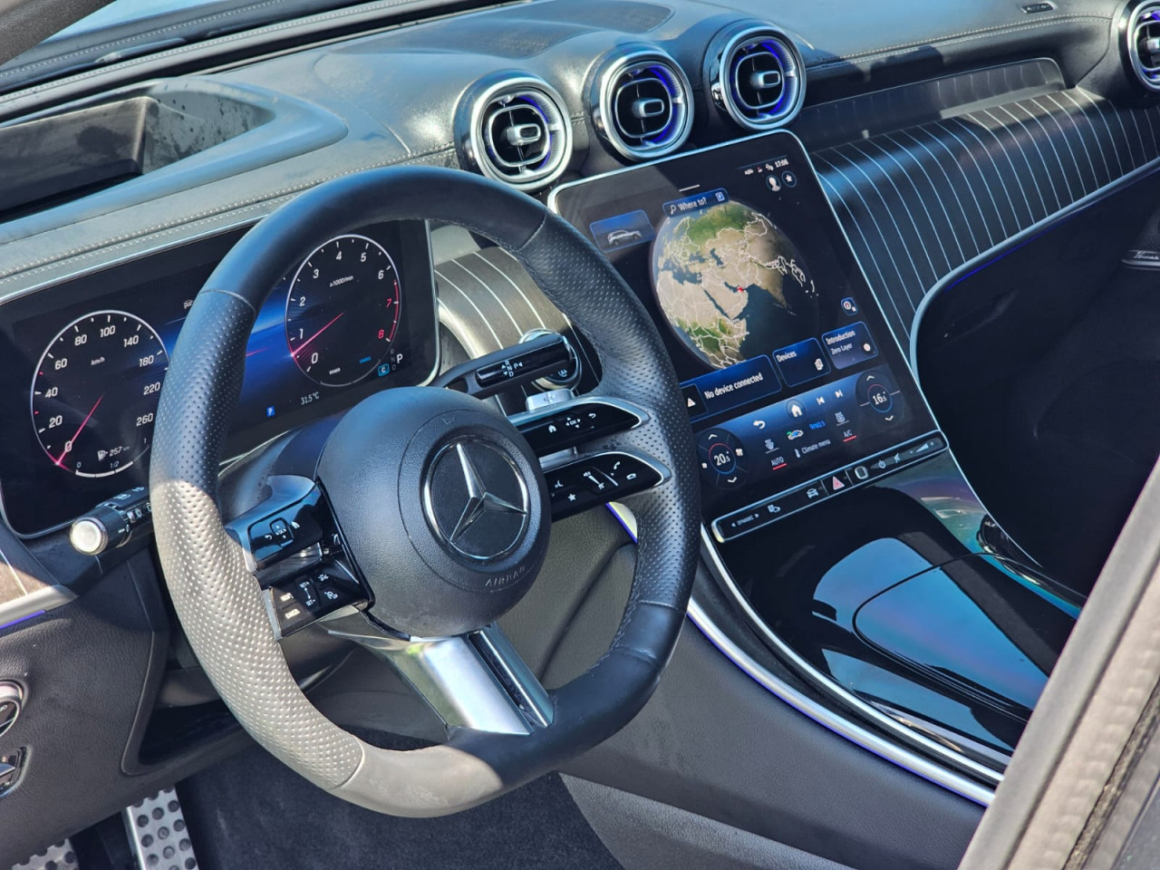 Mercedes Benz GLC - Image 9