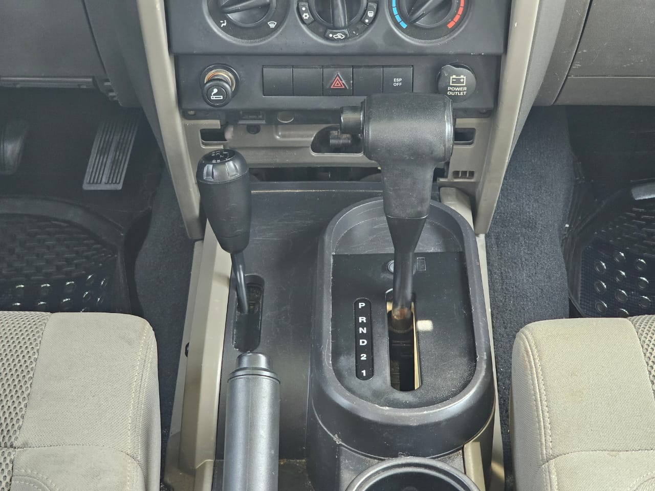 Jeep Wrangler - Image 6