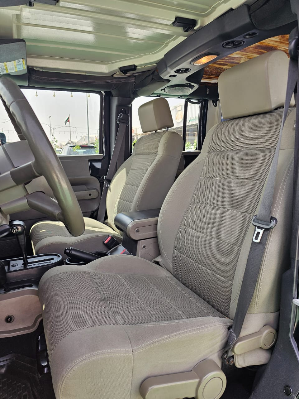 Jeep Wrangler - Image 7