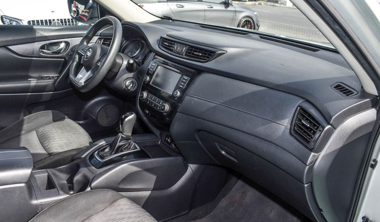 Nissan Rogue - Image 4