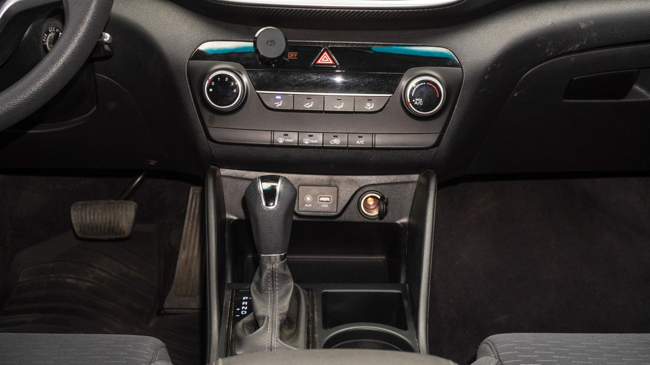 Hyundai Tucson - Image 10
