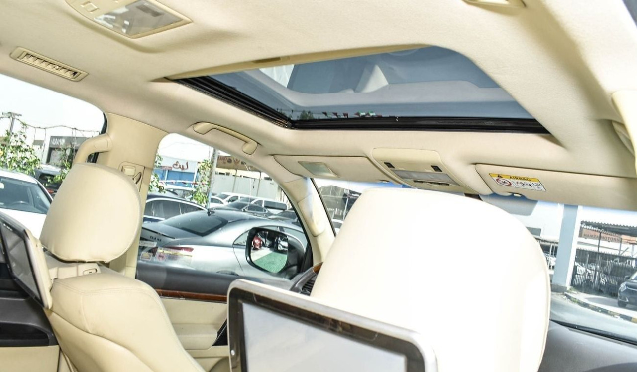 Toyota Land Cruiser - Image 12