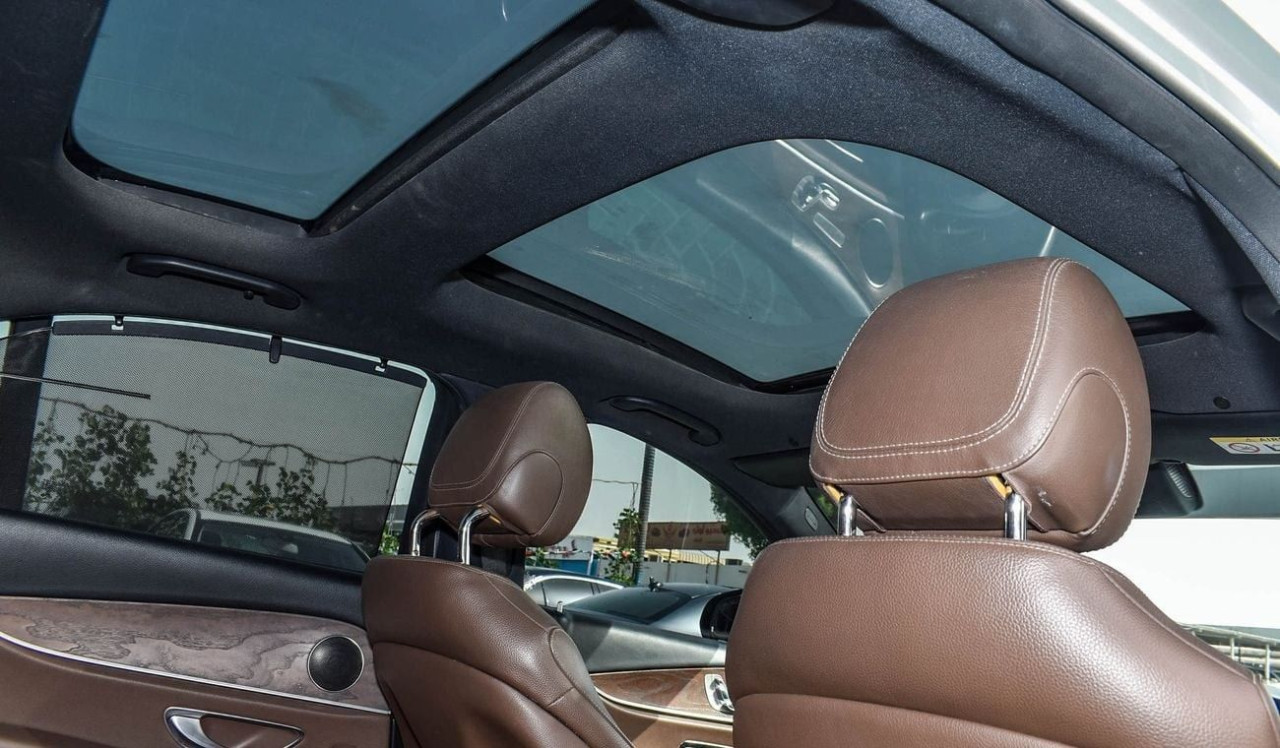 Mercedes Benz E-Class - Image 6