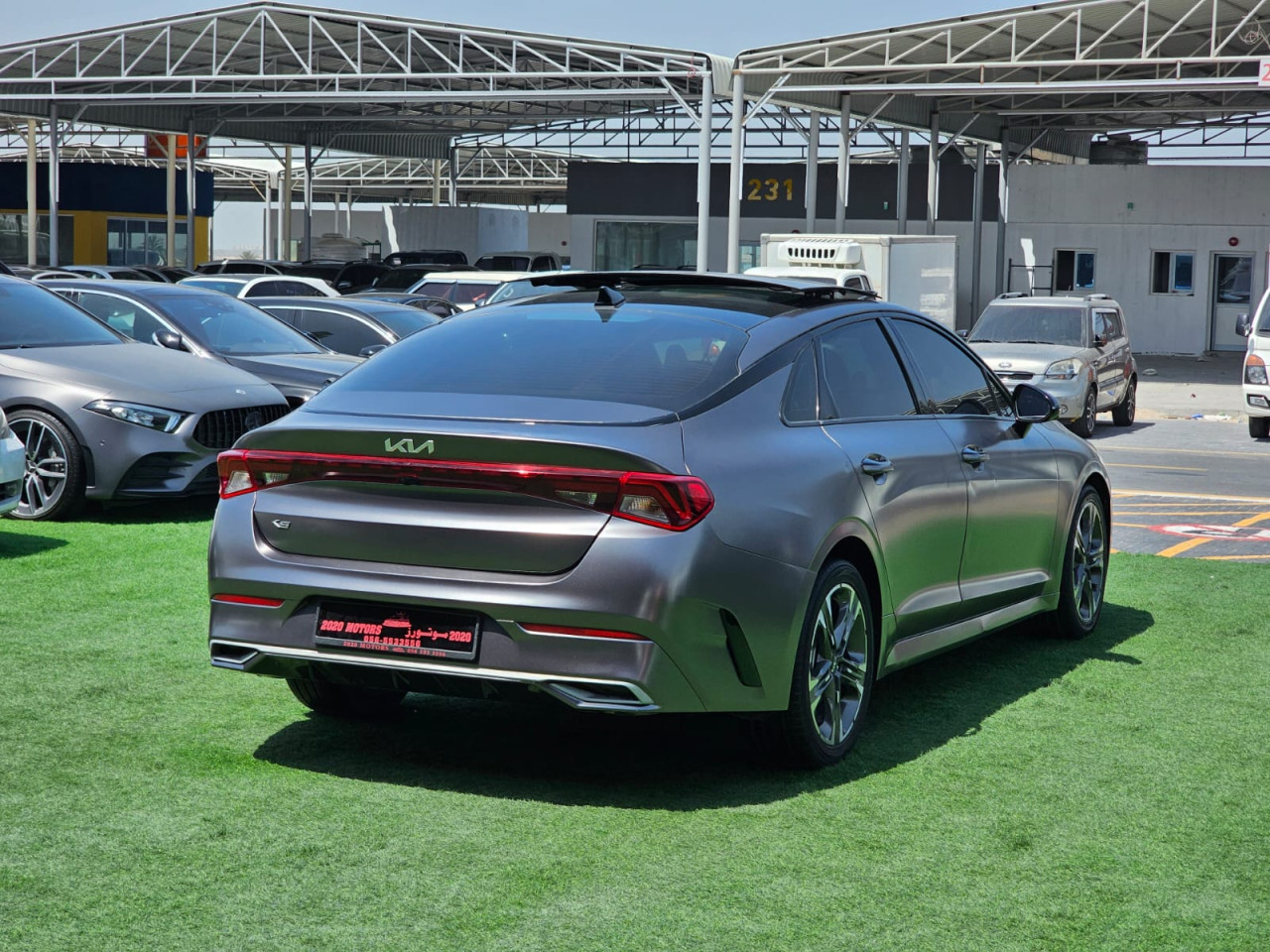 KIA K 5 - Image 12
