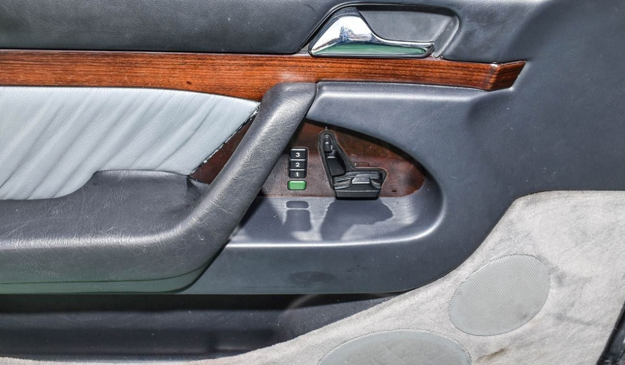 Mercedes Benz S-Class - Image 12
