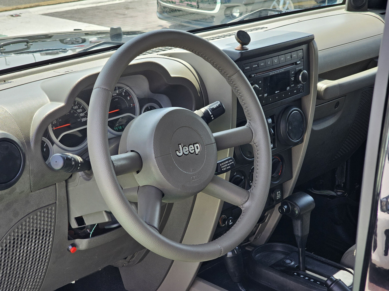 Jeep Wrangler - Image 5