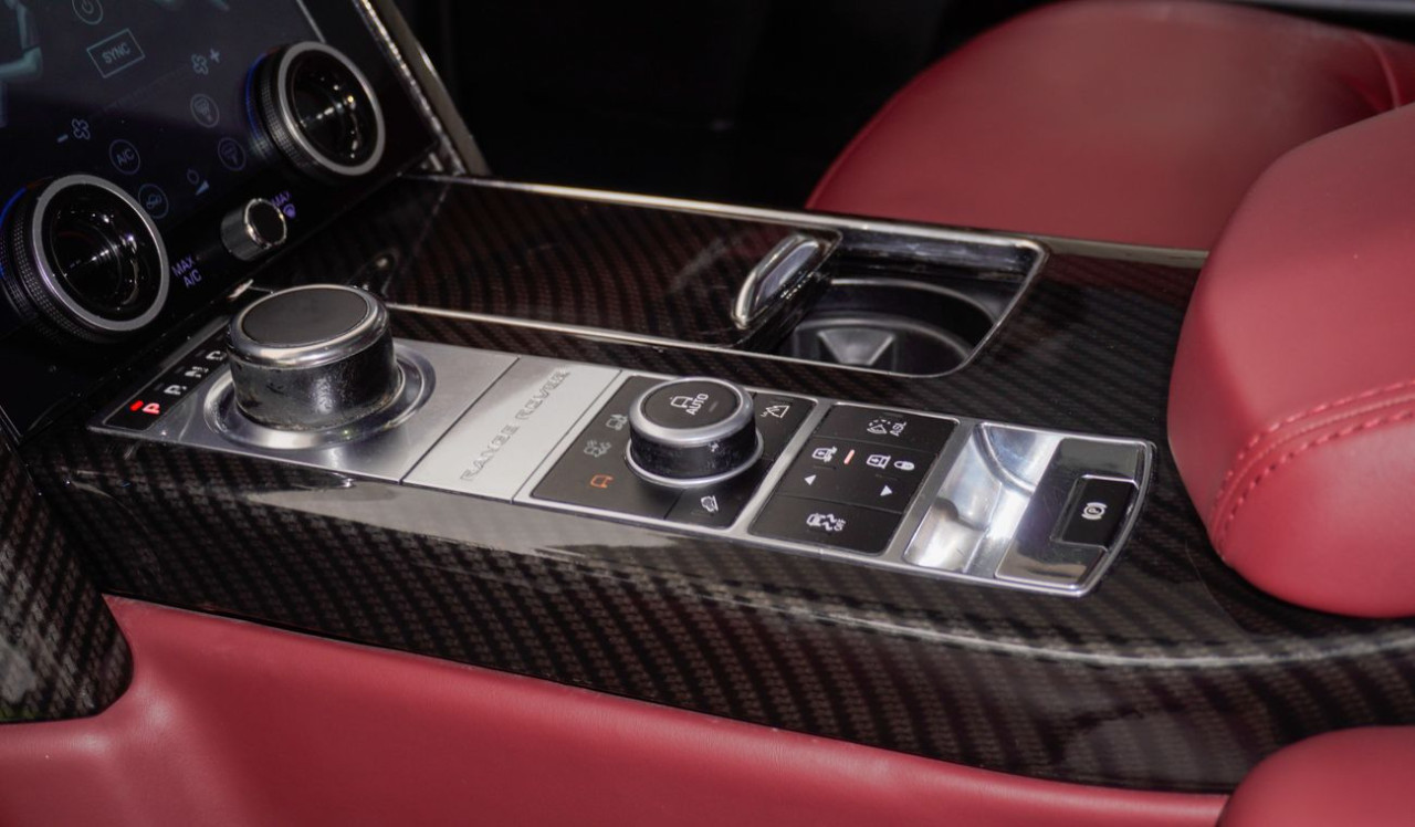 Range Rover Vogue - Image 9