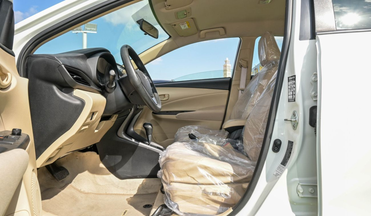 Toyota Yaris - Image 7