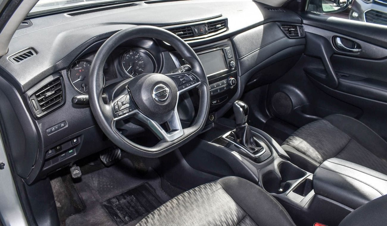 Nissan Rogue - Image 10
