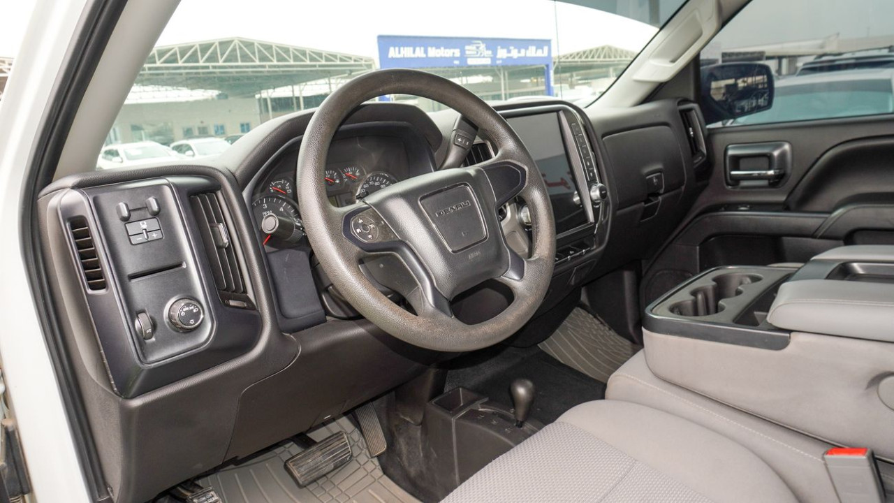GMC Sierra - Image 6