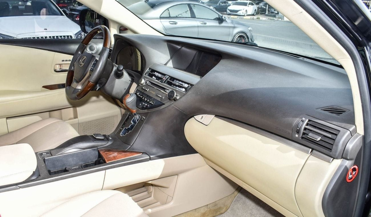 Lexus RX-Series - Image 3
