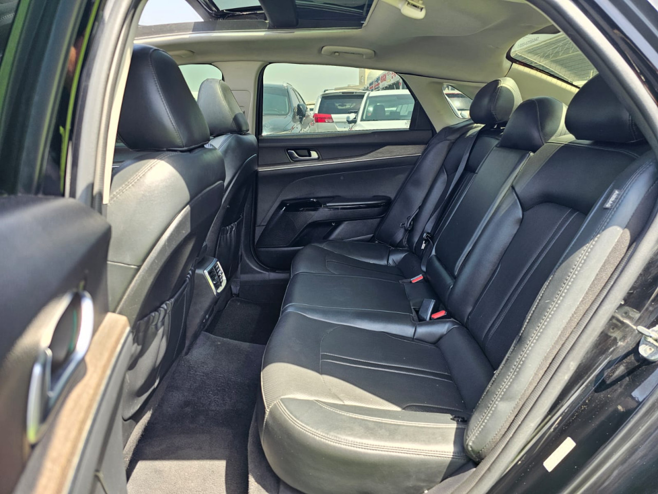 KIA K 5 - Image 8