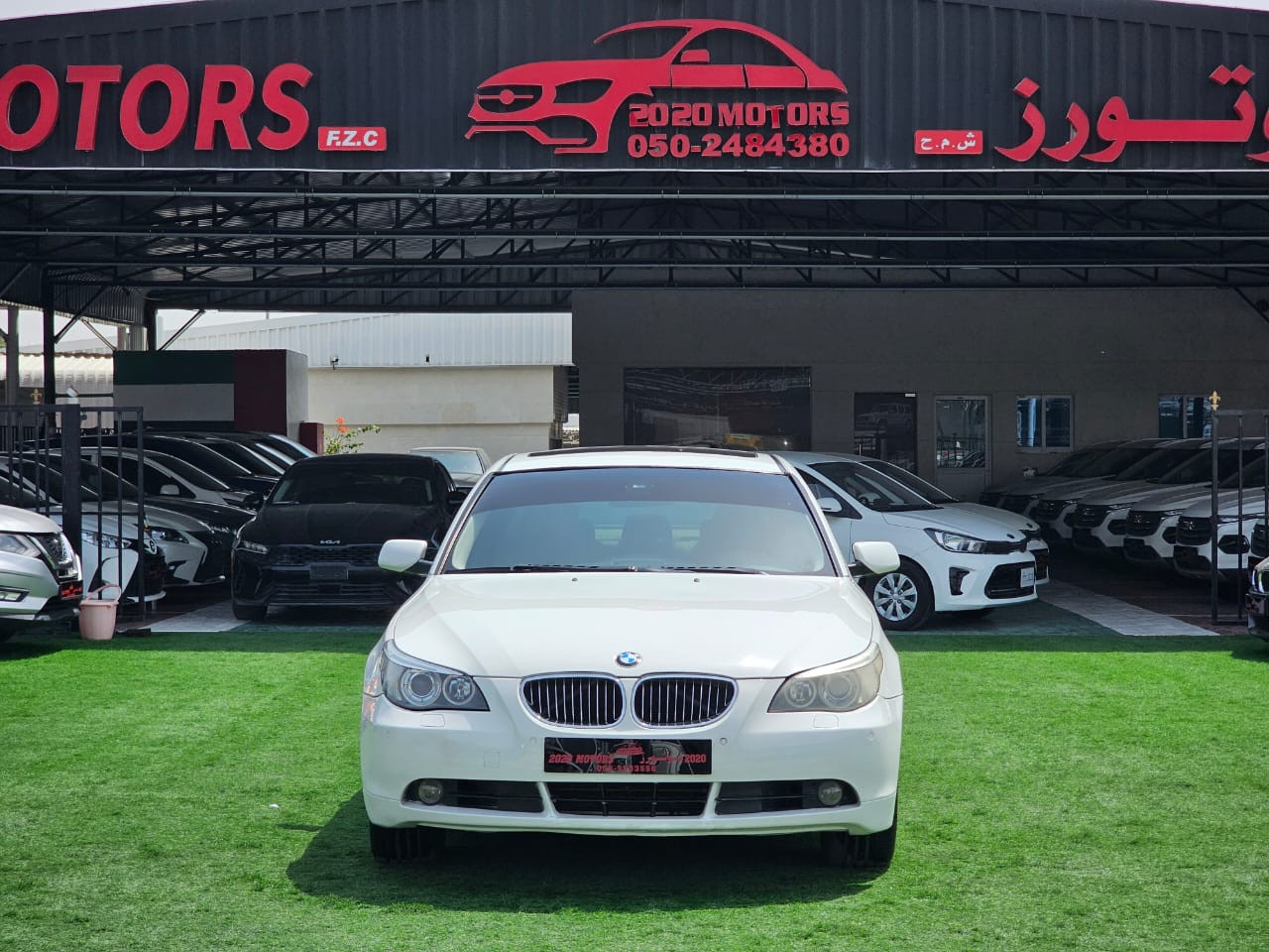 BMW 5-Series - Image 9