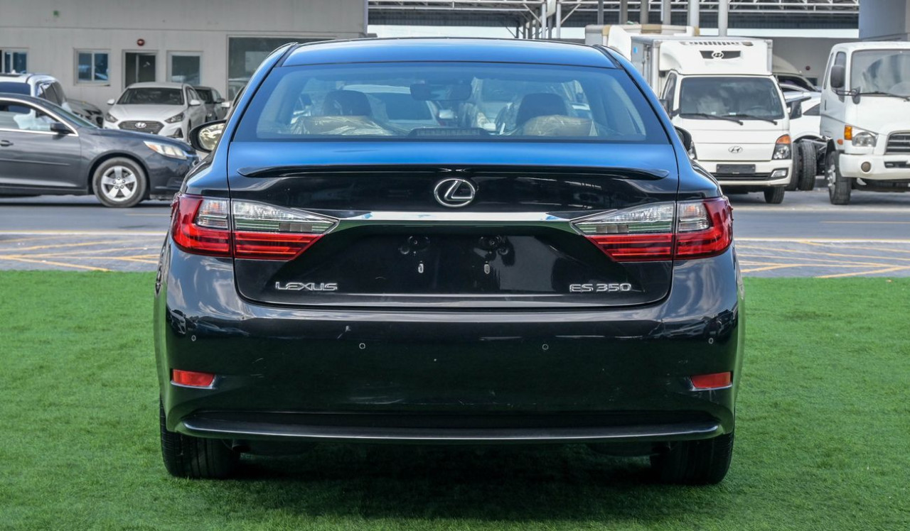 Lexus ES-Series - Image 5