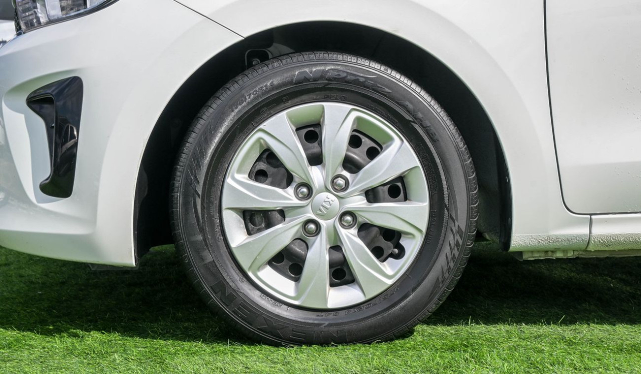 KIA Pegas - Image 3