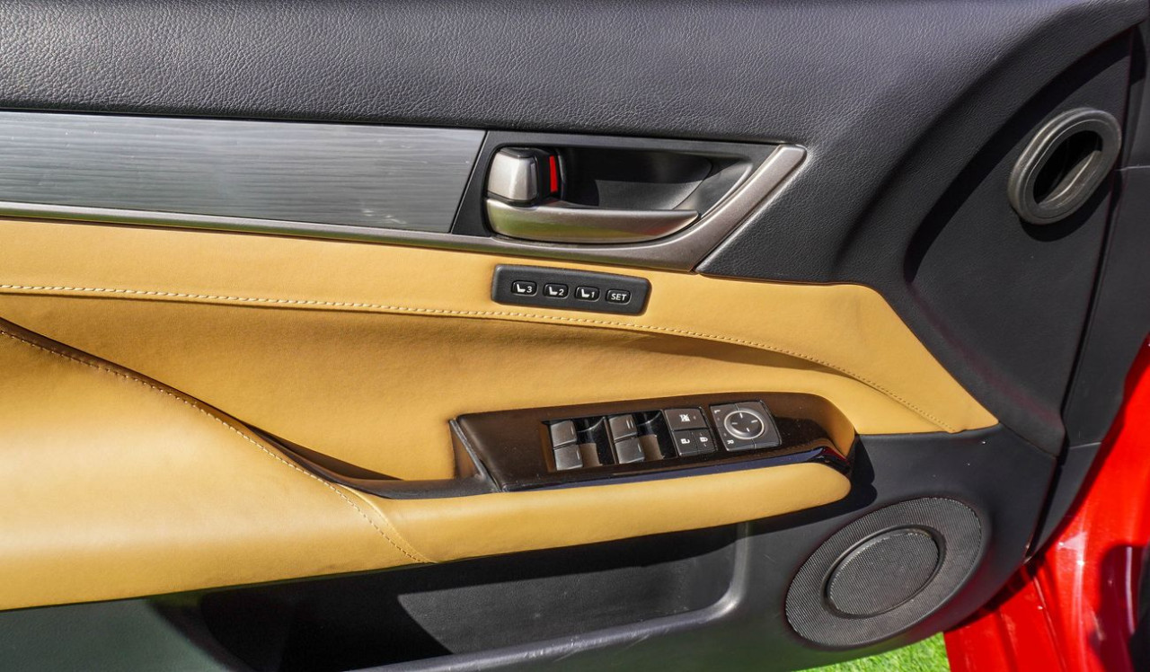Lexus GS-Series - Image 6