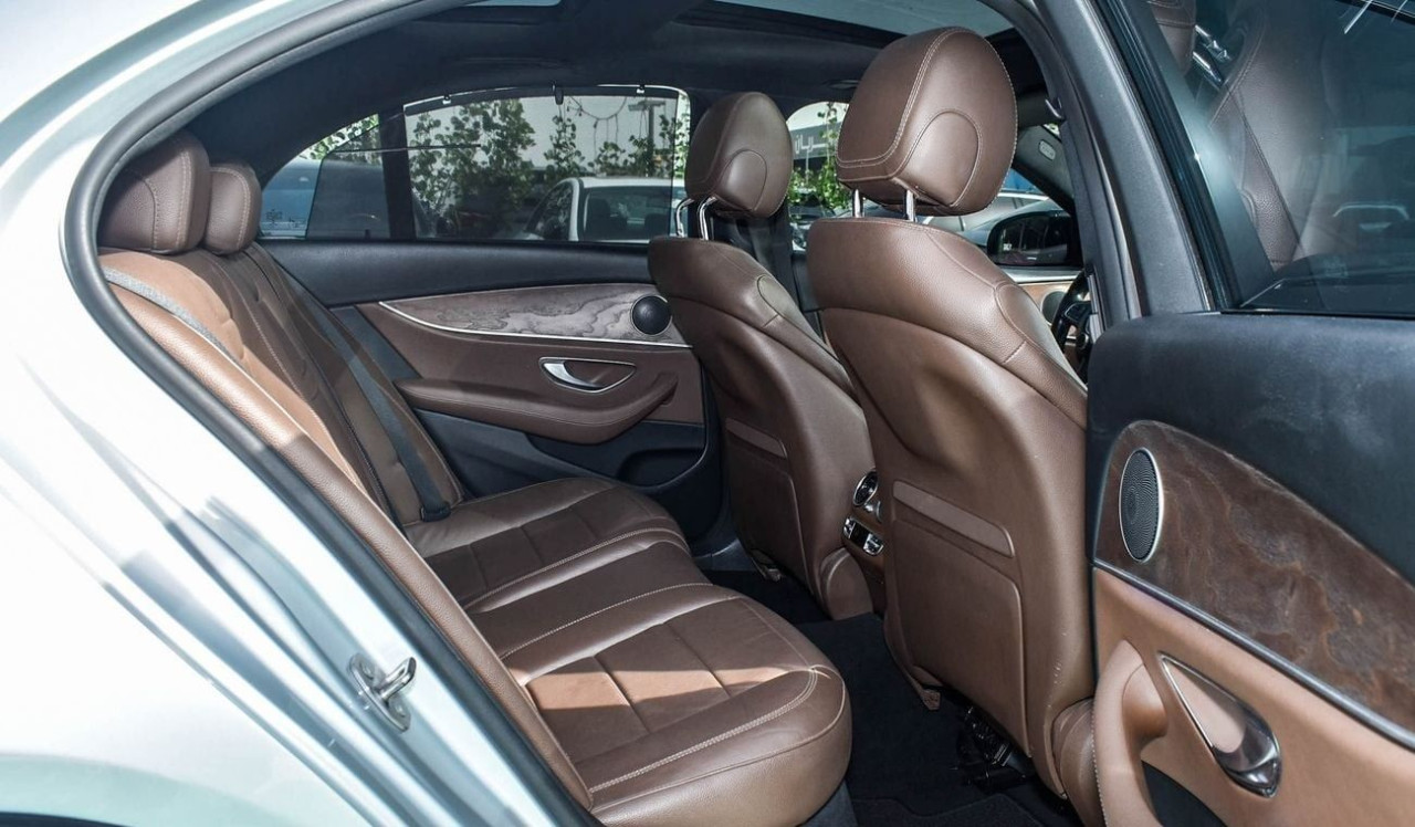 Mercedes Benz E-Class - Image 5