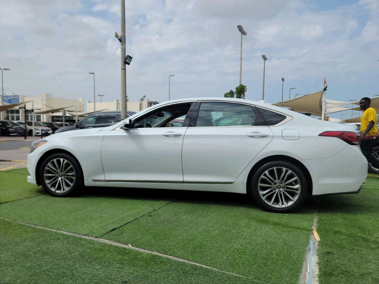 Genesis G 80 - Image 12