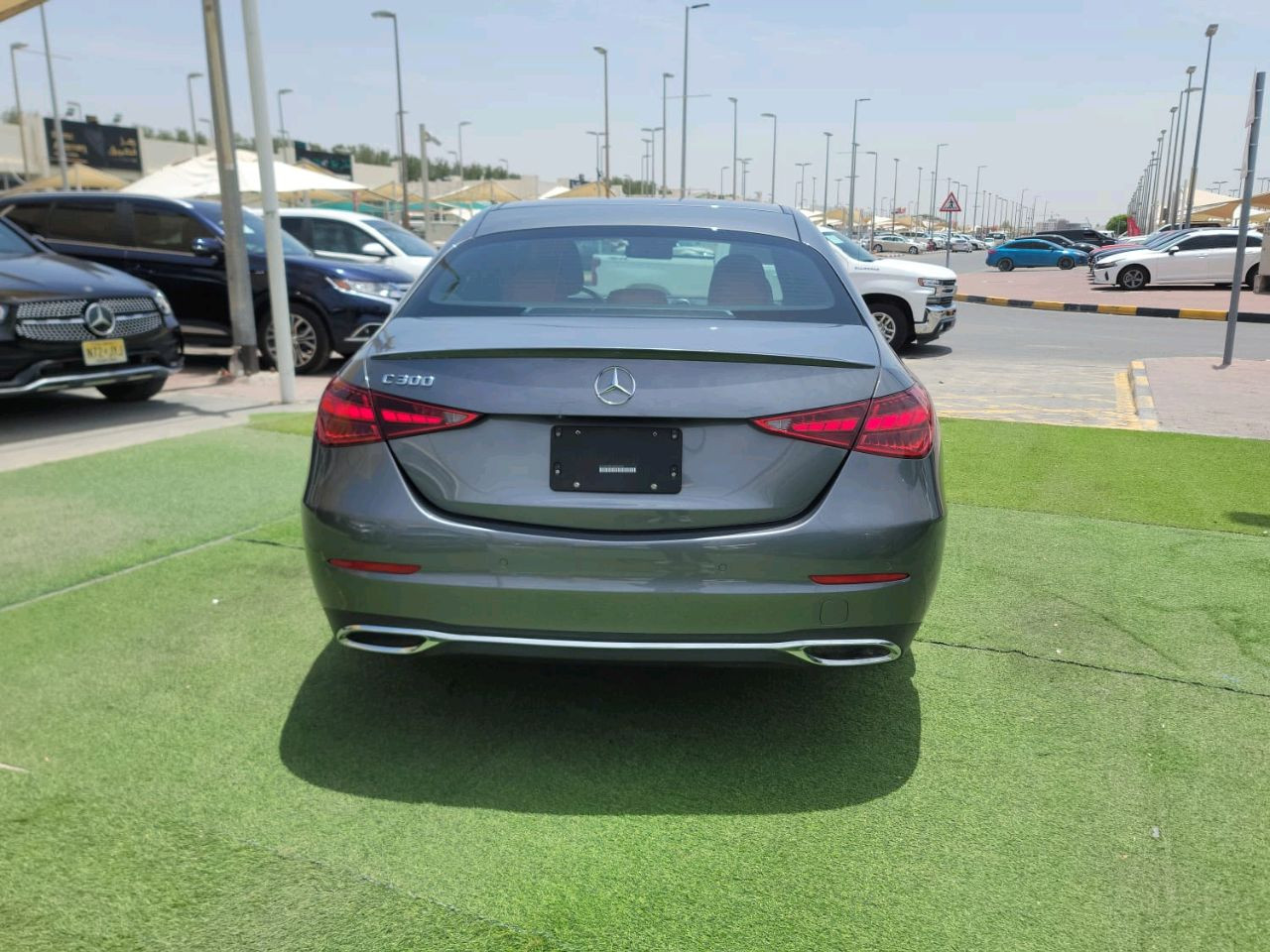 Mercedes Benz C-Class - Image 12