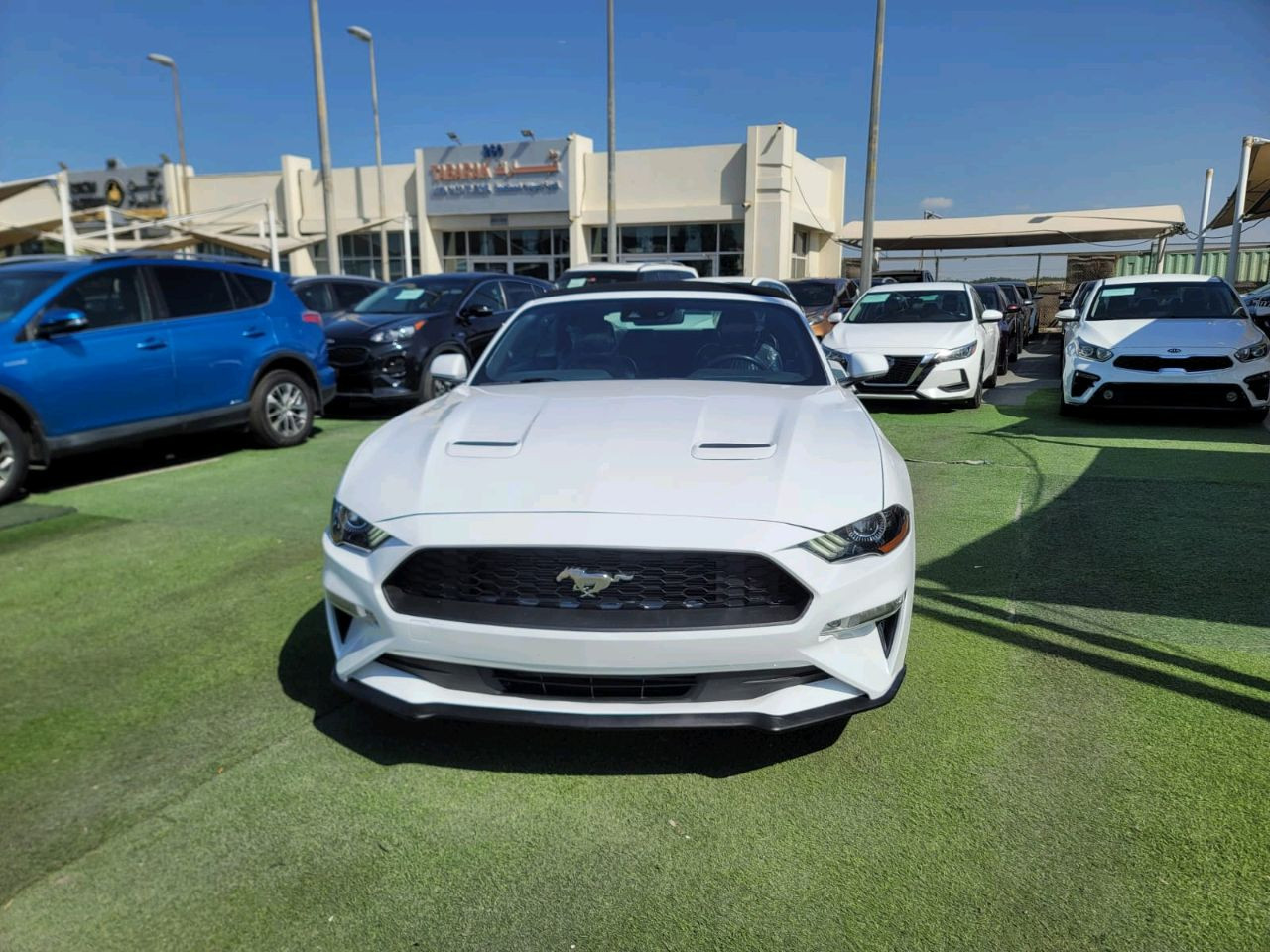 Ford Mustang - Image 9