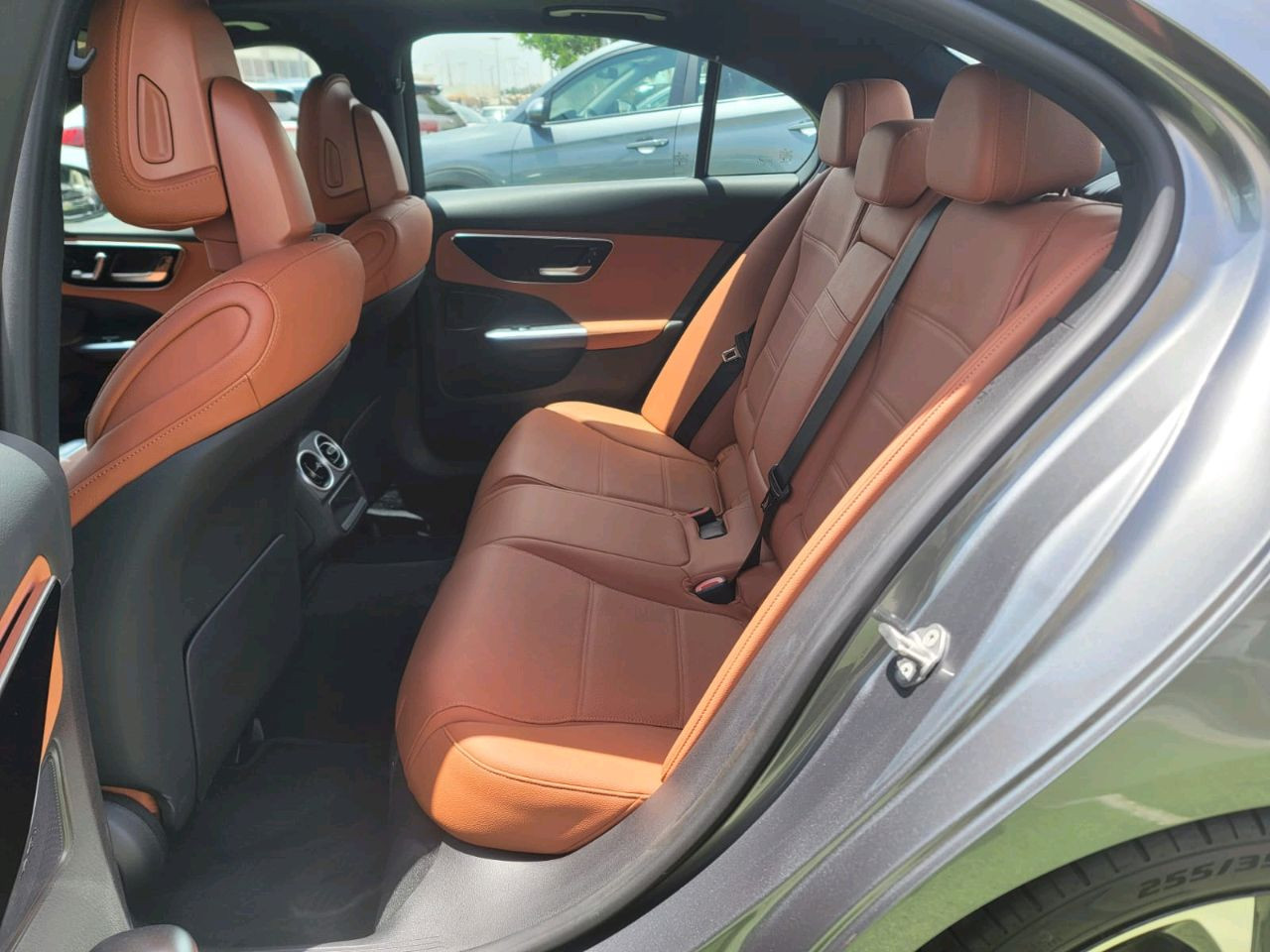 Mercedes Benz C-Class - Image 6