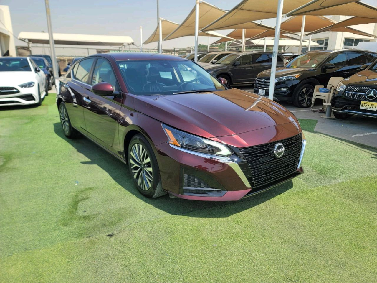 Nissan Altima - Image 5