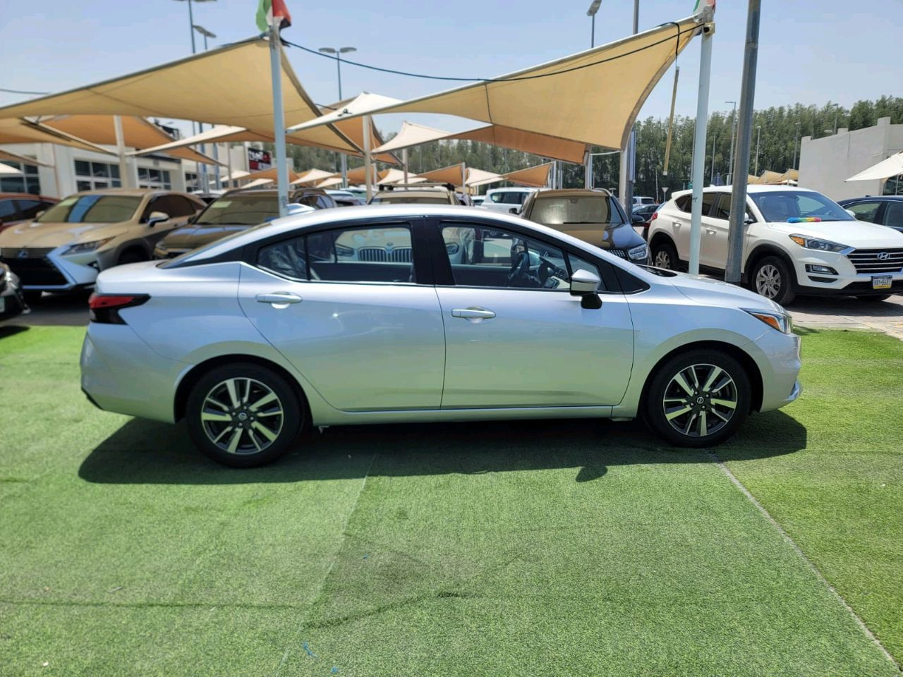 Nissan Versace - Image 5