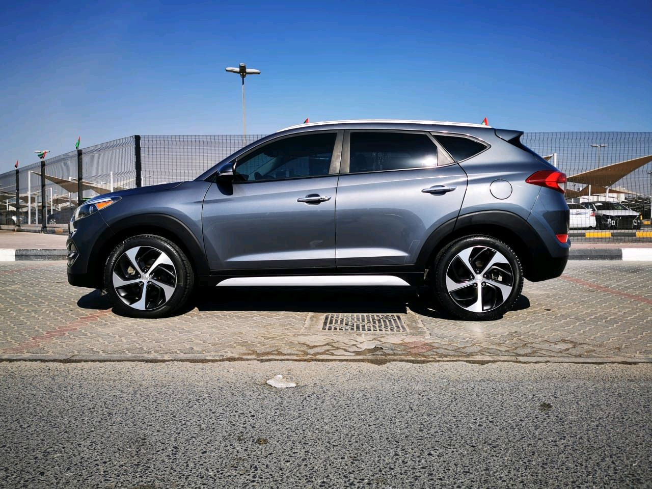 Hyundai Tucson - Image 10