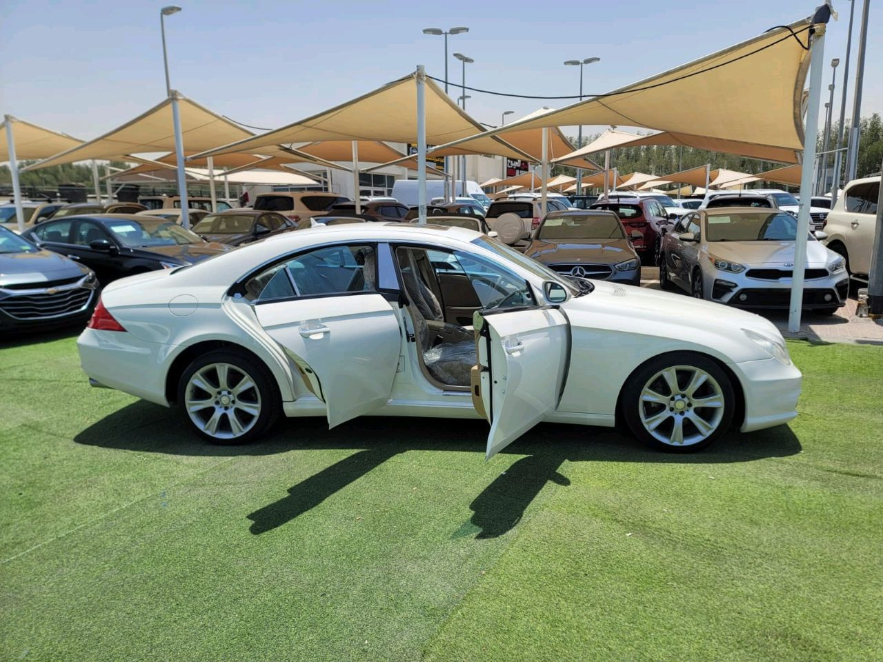 Mercedes Benz CLS-Class - Image 7