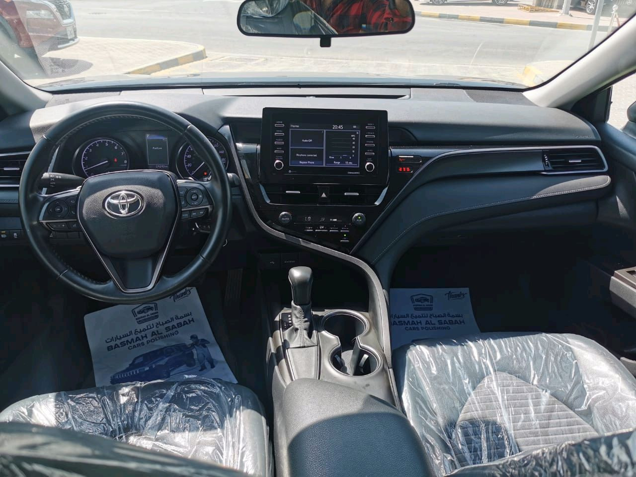 Toyota Camry - Image 10