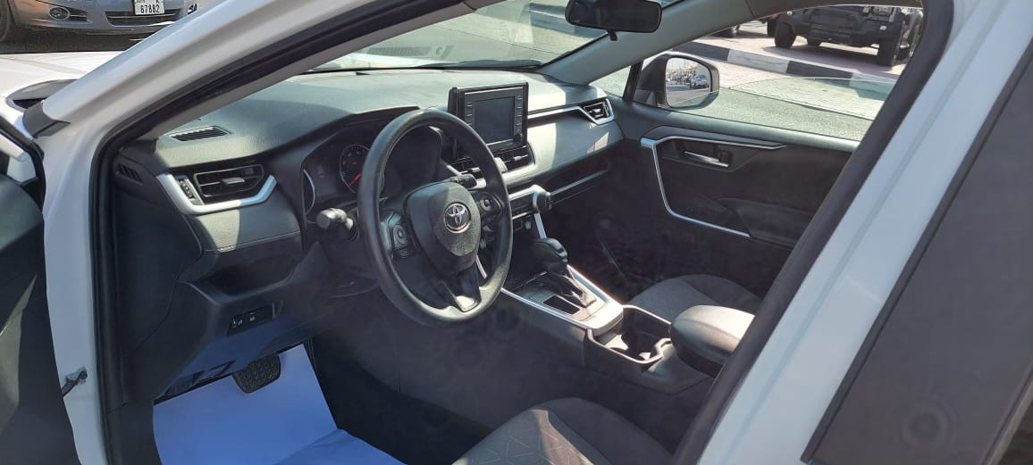 Toyota Rav 4 - Image 5
