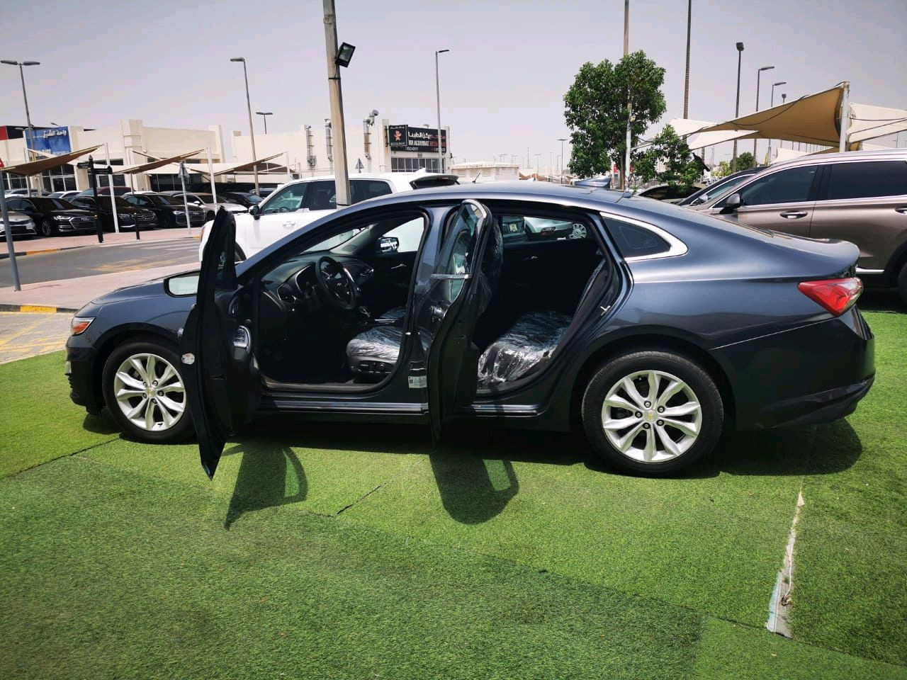 Chevrolet Malibu - Image 11