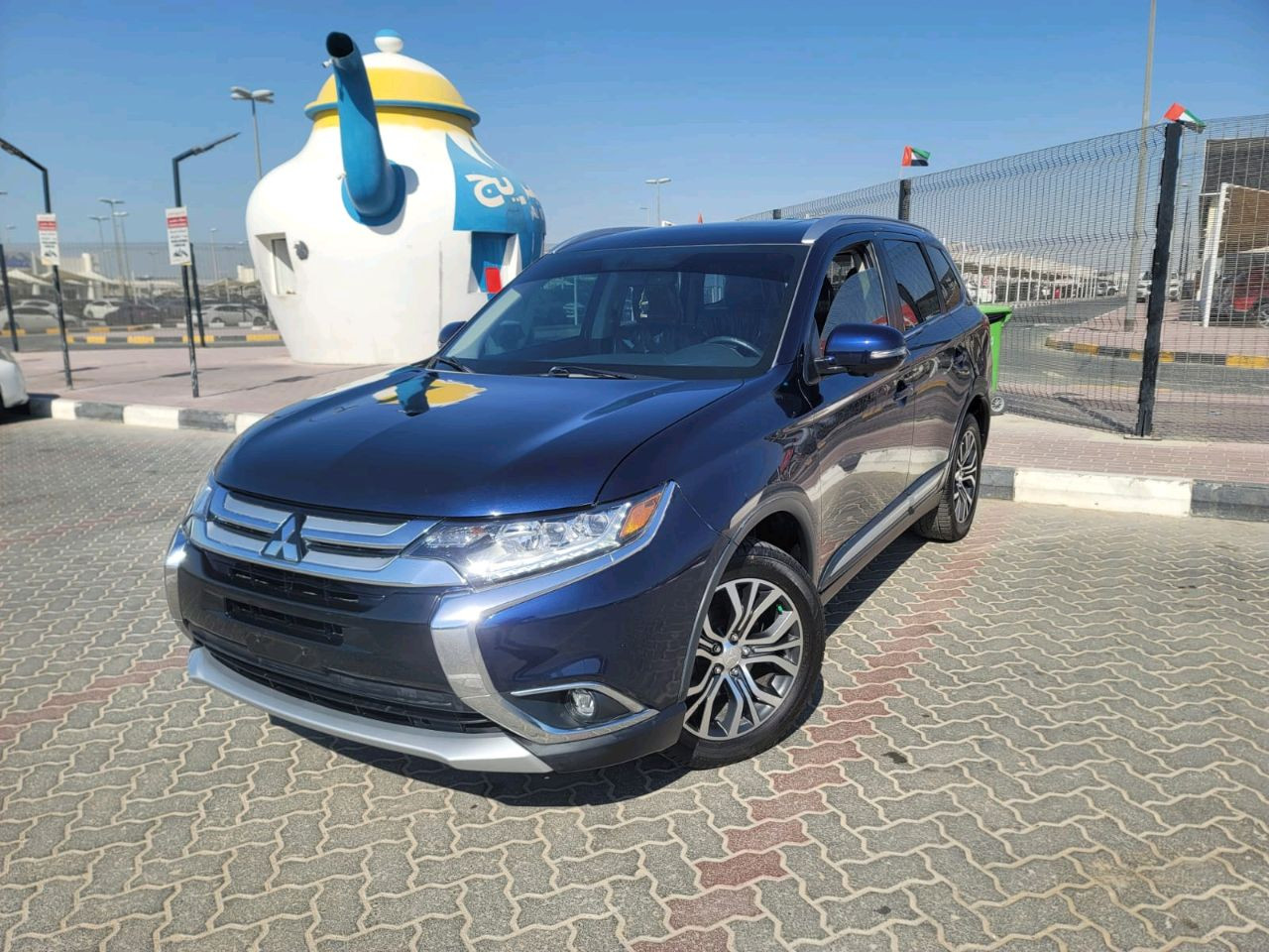 Mitsubishi Outlander - Image 10