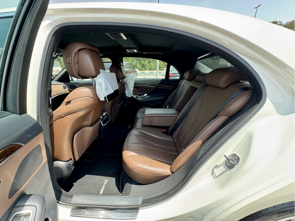 Mercedes Benz S-Class - Image 11