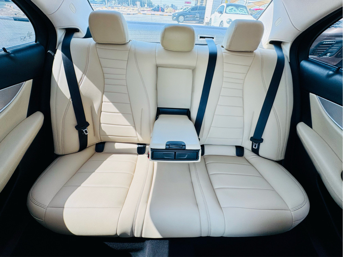 Mercedes Benz E-Class - Image 11