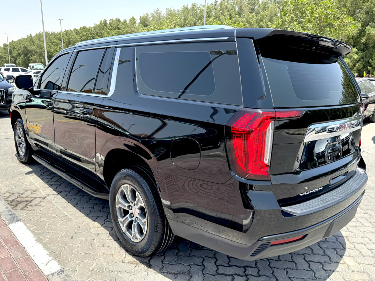 GMC Yukon - Image 8