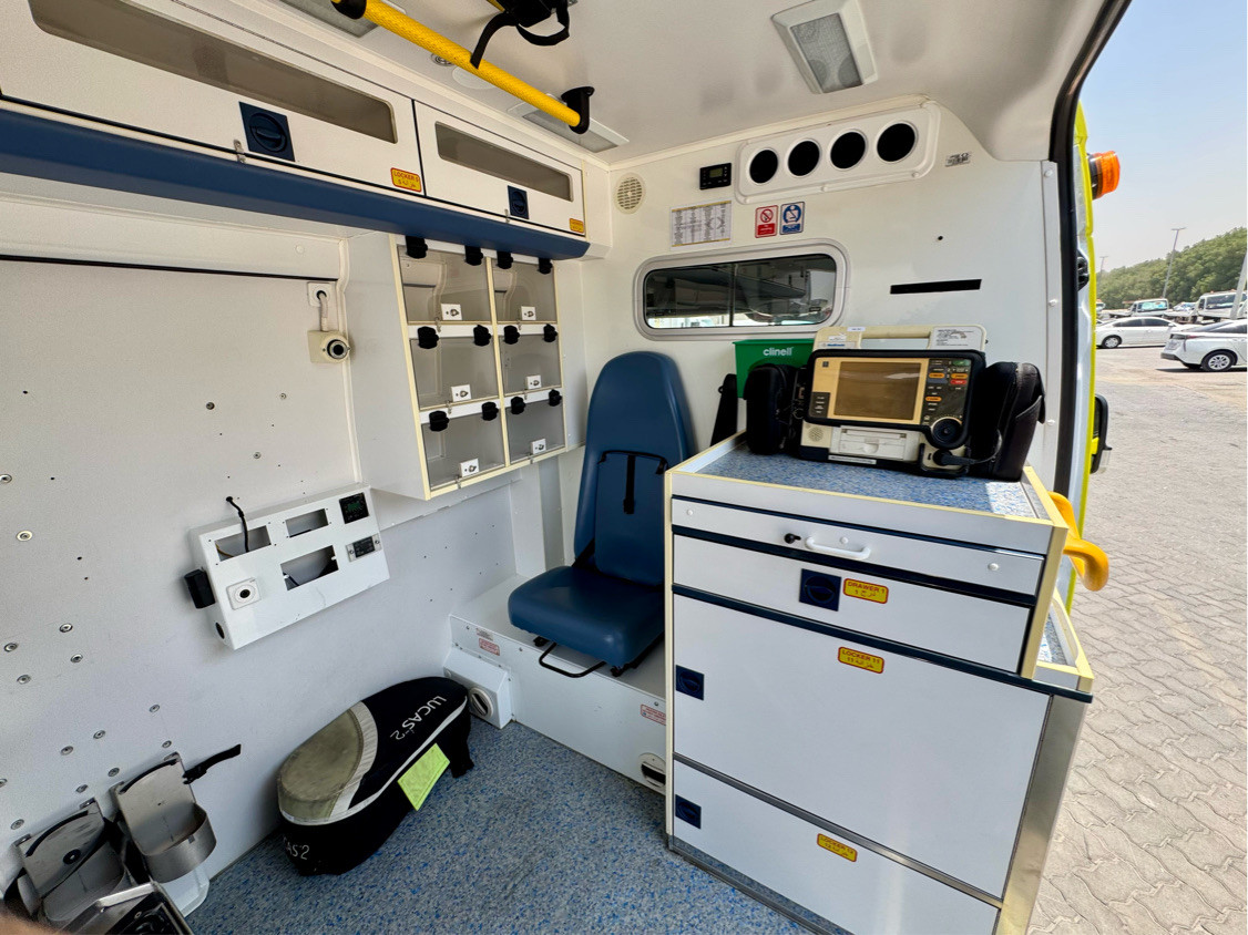 Mercedes Benz Sprinter - Image 11