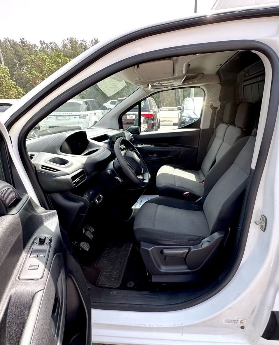 Peugeot Partner - Image 10