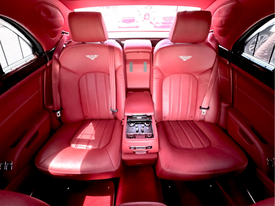 Bentley Mulsanne - Image 9