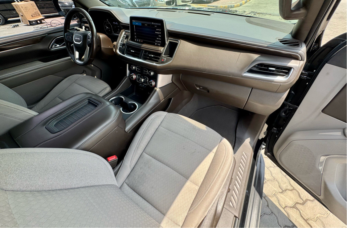 GMC Yukon - Image 8