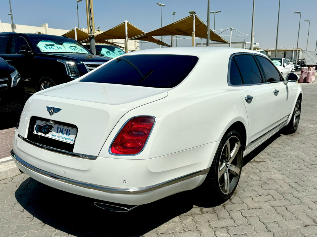 Bentley Mulsanne - Image 4