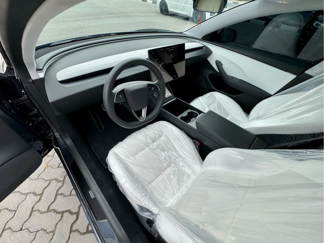 Tesla Model 3 - Image 5