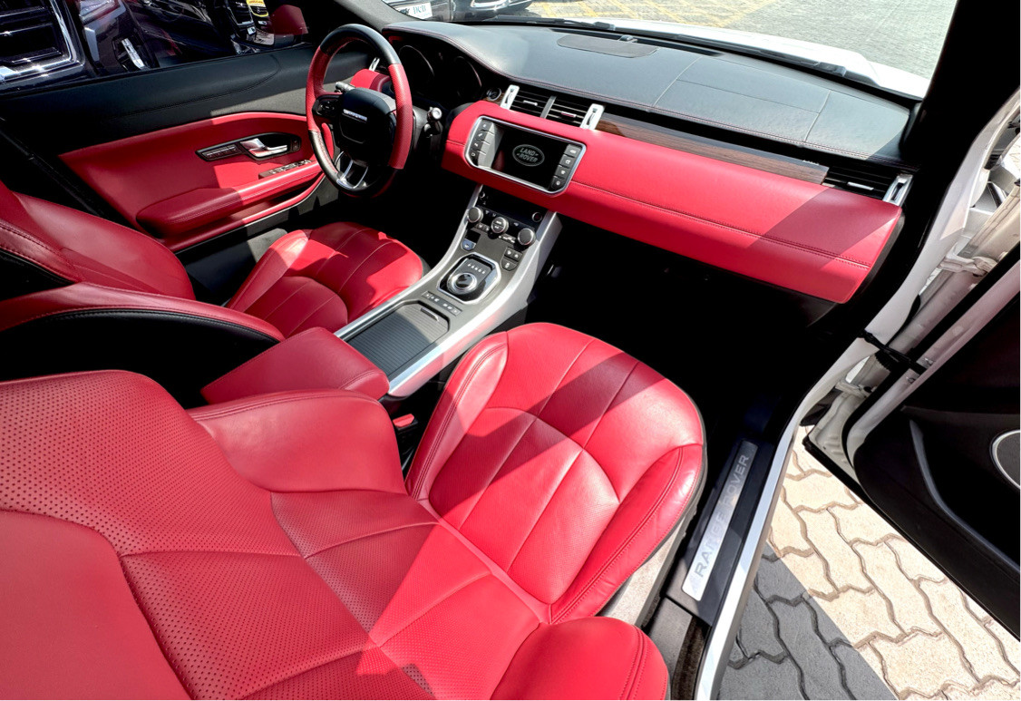 Range Rover Evoque - Image 9